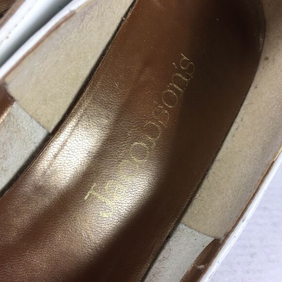 Vintage Magdesians for Jacobsons Low Wedge Heels 9.5 M White Leather Gold Plate - Picture 10 of 11